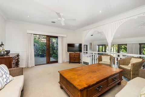 Beaconlight @ Wategos - Accommodation Rockhampton 1