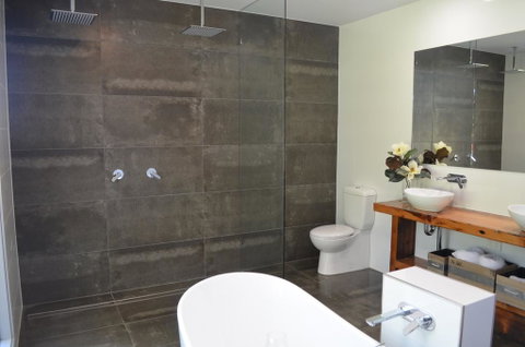 Bella Cosa Bed And Breakfast - Accommodation Rockhampton 2