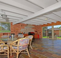 Benvenue - resort style with pool - Accommodation Rockhampton