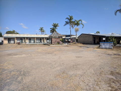 Best One Motel - Accommodation Rockhampton 1