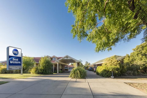 Best Western Ambassador Motor Inn & Apartments - Accommodation Rockhampton 1