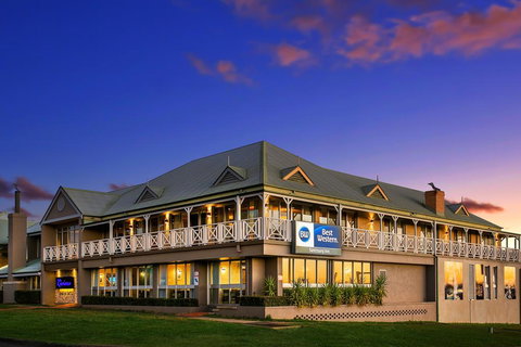 Best Western Sanctuary Inn - Accommodation Rockhampton 0