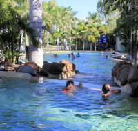 Big4 Aussie Outback Oasis Holiday Park - Accommodation Rockhampton