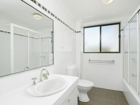 BILINGA GARDENS, UNIT 7 - Accommodation Rockhampton 1