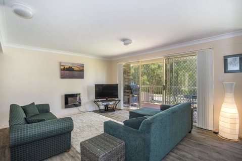 Birchgrove 3 @ 3/5 Murramerang - Accommodation Rockhampton 2