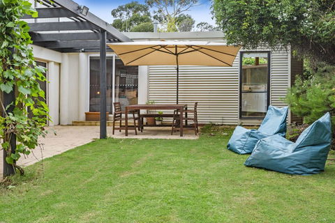 BIRDSONG - MORNINGTON - Accommodation Rockhampton 1
