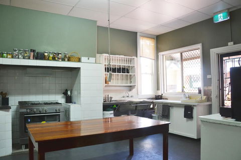 Black Diamond Lodge - Accommodation Rockhampton 1
