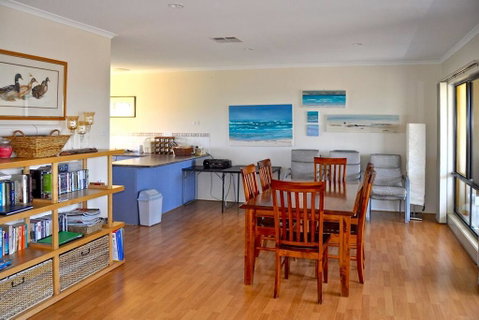 Black Duck - Accommodation Rockhampton 1