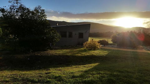 Blaze Rock Retreat - Accommodation Rockhampton 1