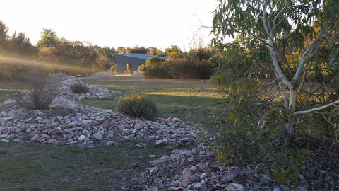 Blaze Rock Retreat - Accommodation Rockhampton 3