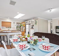 Blue Haze - air conditioned comfort - Accommodation Rockhampton