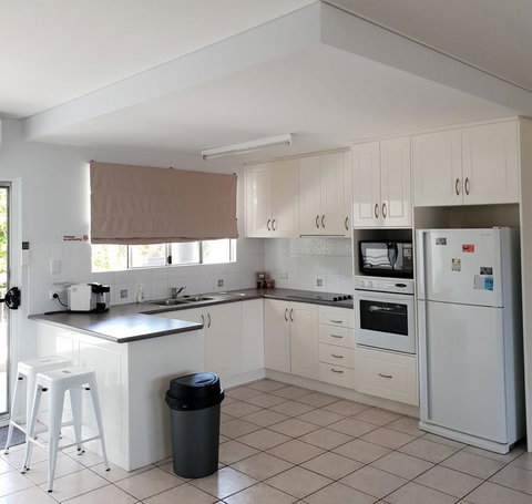 Blue Horizon - Accommodation Rockhampton 2