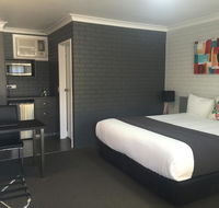 Blue Violet Motor Inn - Accommodation Rockhampton