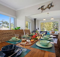 Blue Waters Cottage - 120m to Jervis Bay - Accommodation Rockhampton