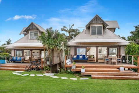 Bluewater On The Beach - Accommodation Rockhampton 0