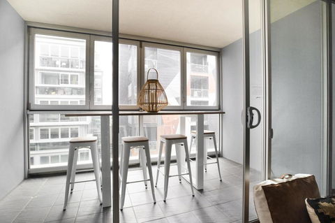 Boho On Morphett-In The Heart Of The CBD - Wifi - Nespresso - Netflix - Accommodation Rockhampton 2