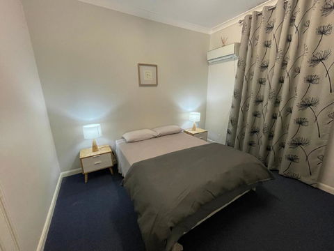 The Pink House - Accommodation Rockhampton 1