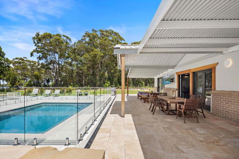 The Retreat - Accommodation Rockhampton 2