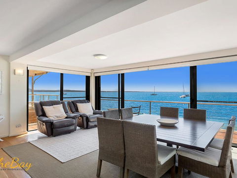 Wanda Beach Unit 2 Soldiers Point Road - Accommodation Rockhampton 3