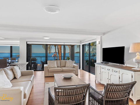 Wanda Beach Unit 2 Soldiers Point Road - Accommodation Rockhampton 1