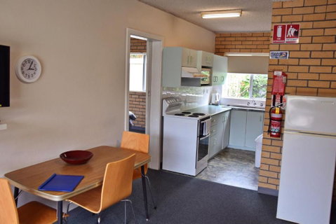 Wards Holiday Flat 2 - Accommodation Rockhampton 2