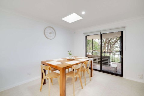 Waterfront Family Retreat Saratoga - Accommodation Rockhampton 3