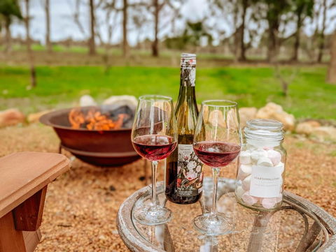 Welcome To Vineside - Accommodation Rockhampton 2
