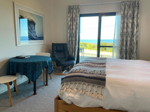Windance - Accommodation Rockhampton 1