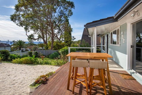 WindanSea Cottage Pet Friendly Ocean Glimpses - Accommodation Rockhampton 0