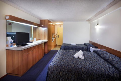 Windsor Lodge - Accommodation Rockhampton 2