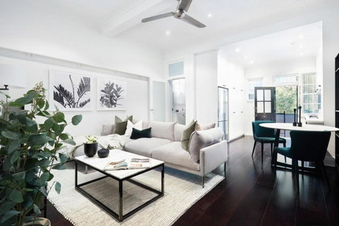 Woollahra Contemporary - Accommodation Rockhampton 0