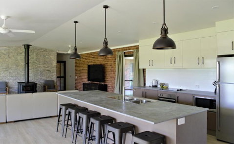 Woolshed Hill Estate - Accommodation Rockhampton 1