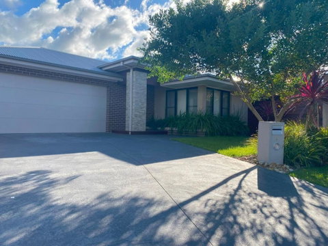 World Class On Wattle - Accommodation Rockhampton 0
