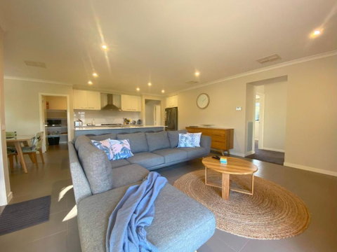 World Class On Wattle - Accommodation Rockhampton 2
