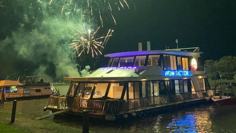 Wow Houseboats Pty Ltd - Accommodation Rockhampton 1