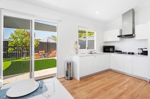 Wembley Nook Retreat - Accommodation Rockhampton 1