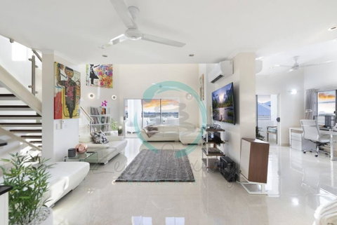 Zen Cascade: 4BR Luxury Penthouse Loft With Views - Accommodation Rockhampton 0