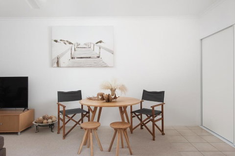 Zenith 10 - Accommodation Rockhampton 3