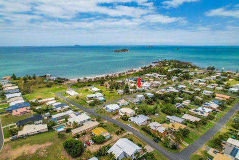 Zilzie Beach Apartment - Accommodation Rockhampton 0
