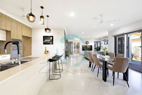 Zenhouse: Prestigous 4-BR Display Home In Muirhead - Accommodation Rockhampton 0