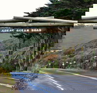 Small-Group Great Ocean Road and Twelve Apostles Full-Day Tour - Accommodation Rockhampton