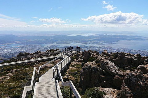 Kunanyi/Mt Wellington Explorer Bus - One Way Tour - Accommodation Rockhampton 4