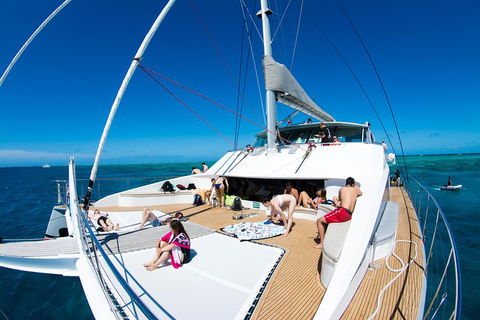 Passions Of Paradise Great Barrier Reef Snorkel And Dive Cruise From Cairns By Luxury Catamaran - Accommodation Rockhampton 3