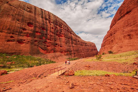 Kata Tjuta Sunrise And Valley Of The Winds Half-Day Trip - Accommodation Rockhampton 3
