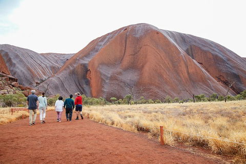 Ayers Rock Combo: Uluru Base And Sunset Plus Uluru Sunrise And Kata Tjuta With An Optional BBQ Dinner Or Kings Canyon Day Trip - Accommodation Rockhampton 3