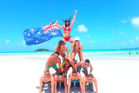 Sail, Snorkel, SUP & Kayak Charter Whitsundays - Accommodation Rockhampton 3