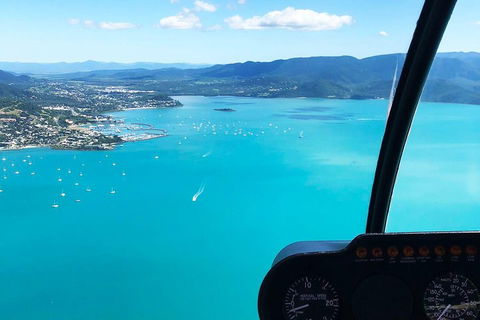Reef & Whitehaven Landing - Accommodation Rockhampton 0