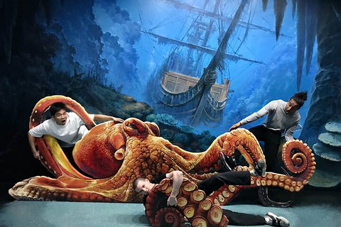 ArtVo Immersive Gallery Experience - Accommodation Rockhampton 4