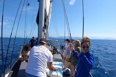 Ocean Free Green Island & Great Barrier Reef Snorkel Cruise, Cairns 25 Guests - Accommodation Rockhampton 3