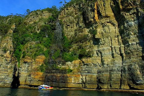 Tasman Island Cruises And Port Arthur Historic Site Day Tour From Hobart - Accommodation Rockhampton 5